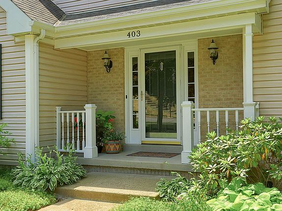4th image of 403 Barrett Ct