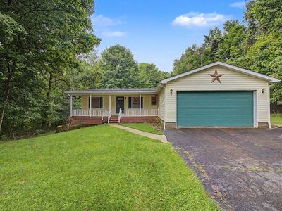 589 Floral Valley Dr W, Howard, OH, 43028