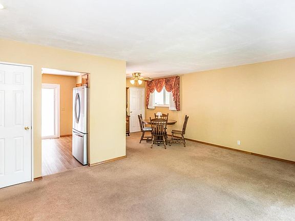5th image of 1438 Homecrest Dr