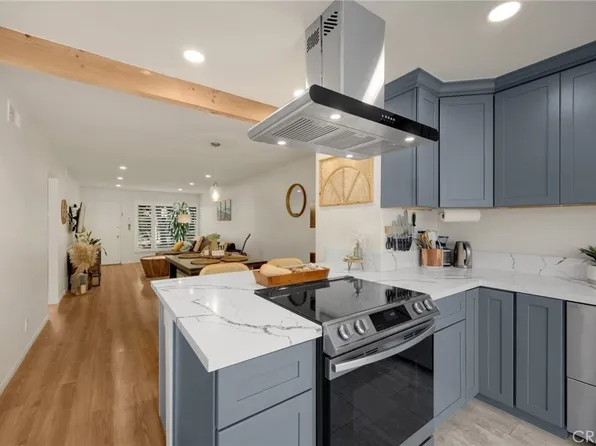 18215 Olympic Ct, Fountain Valley, CA 92708