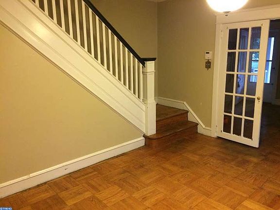 4th image of 139 Saint Charles St