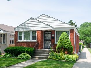 5358 N Meade Ave, Chicago, IL 60630