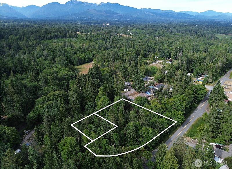 3rd image of 999 Largent Lane