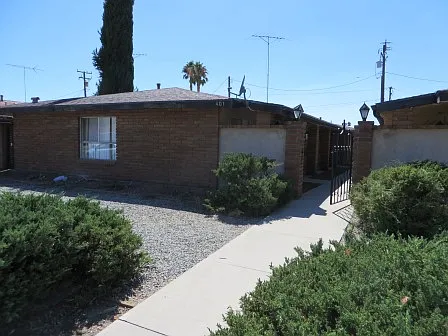 Building Photo - 401 S Simpson Ave #C