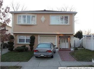 170 Forest St, Staten Island, NY 10314