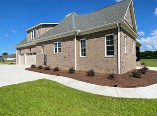 2322 Mollie Ln, Greenville, NC 27858
