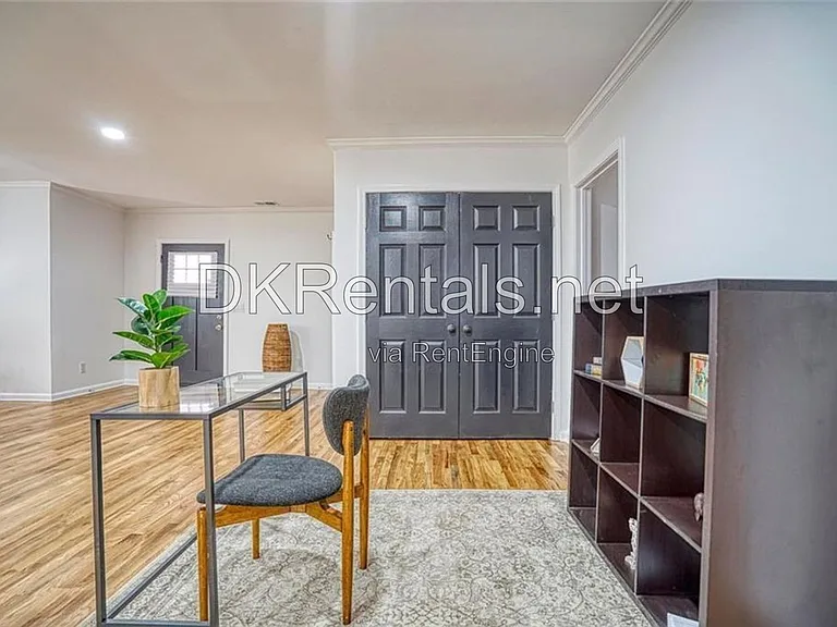 2230 Beecher Cir SW — Photo 11