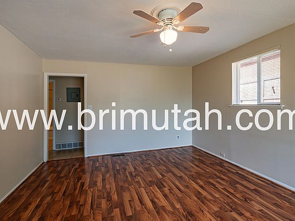 2nd image of 1025-27 E Atkin Ave #1027