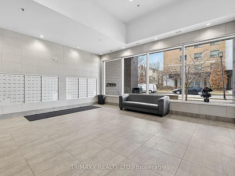 318 Spruce St #2102 — Photo 15