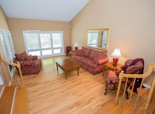 66 Lord Calvert Dr, Charleston, SC 29407