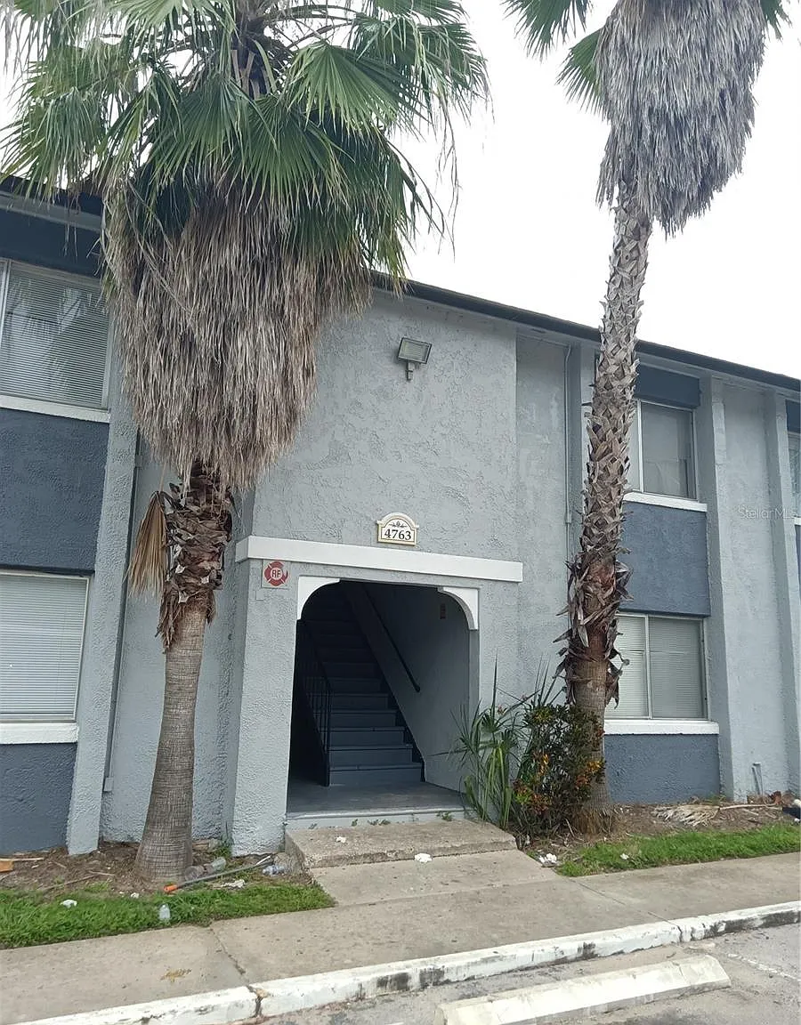 2 bed, $1,400 — Photo 2