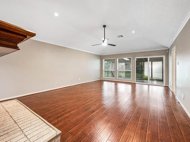 12302 Piping Rock Dr — Photo 11