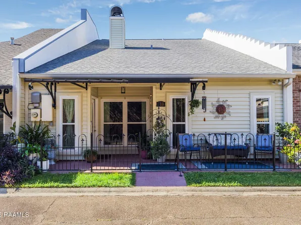 305 Halcott Dr APT 110, Lafayette, LA 70503