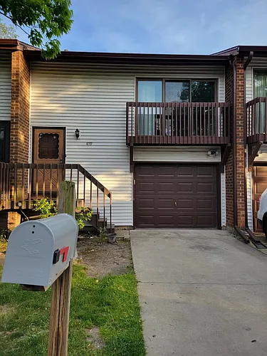 459 Skokie Ln Photo 1