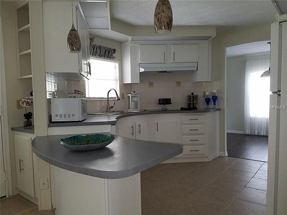 2nd image of 2249 Orangewood Cir #1533