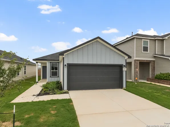 14311 Calaveras Cove, Elmendorf, TX 78112