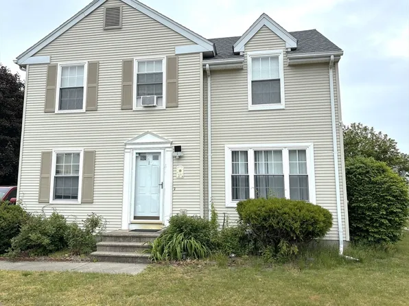 1 Laurence Ln, East Longmeadow, MA 01028