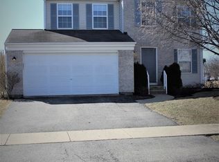 1815 Thornapple Way, Aurora, IL 60504