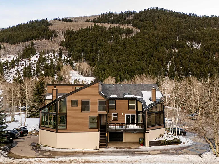16 Eagle Vail Rd #A-1 — Photo 1