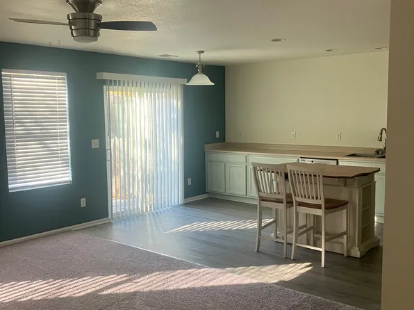 5396 S Picadilly Ct, Aurora, CO 80015