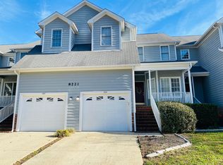 8221 Hempshire Pl APT 104, Raleigh, NC 27613