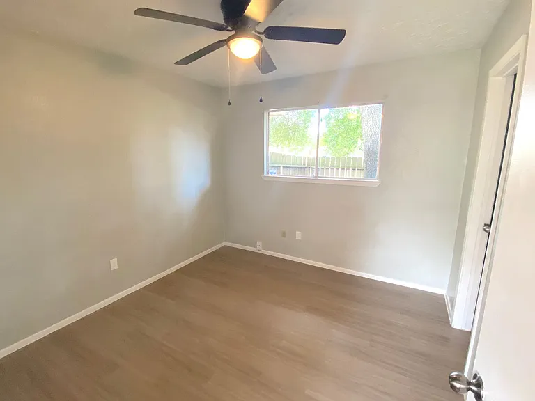 16222 Summer Dew Ln — Photo 21