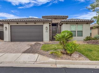 190 W Green Jade Dr, Washington, UT 84780