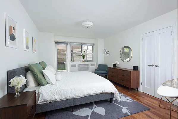 Sold by Douglas Elliman | media 7