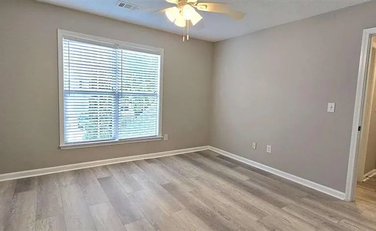 3611 Gainesway Trce — Photo 33