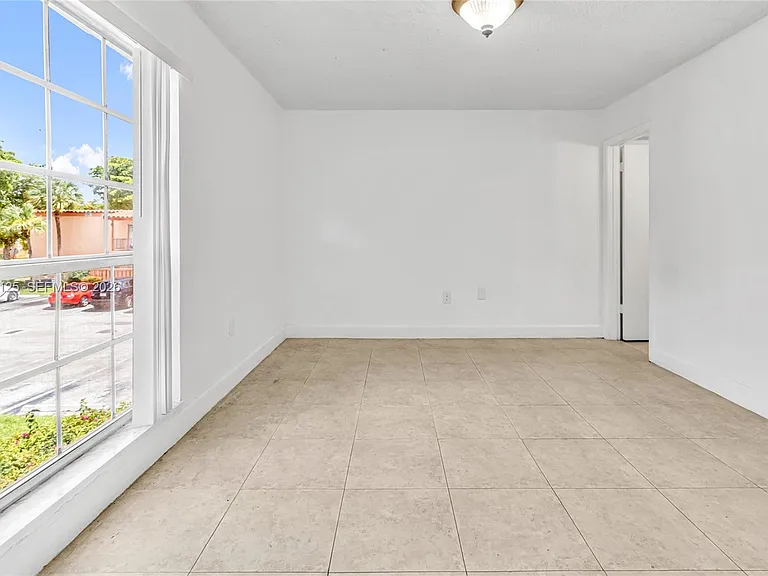 7201 Miami Lakes Dr #B14 — Photo 25