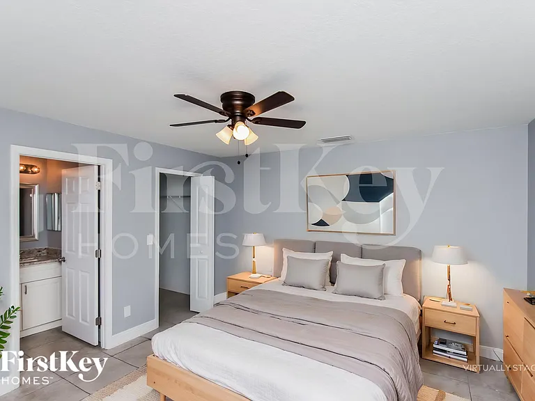 721 Carlyle Ave SE — Photo 10