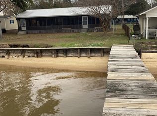 186 Waterfront Dr, Moncks Corner, SC 29461