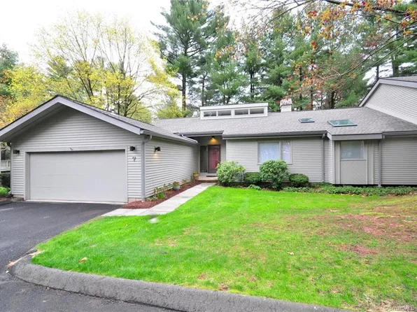 7 Bridle Path, Avon, CT 06001