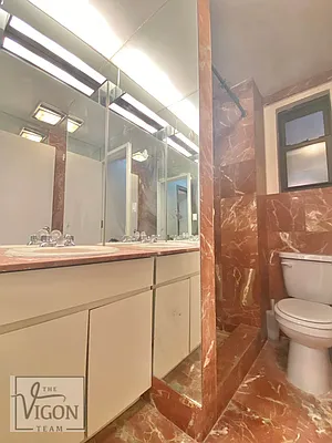 Rented by Bond New York | media 23