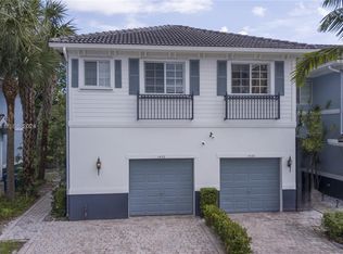 1422 NW 34th Way, Lauderhill, FL 33311