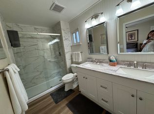 11000 E Woodbridge Rd, Acampo, CA 95220