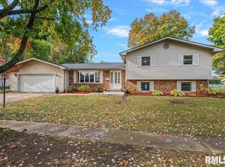 3113 Lindenwood Dr, Springfield, IL 62704