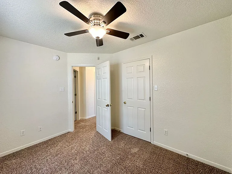 2508 Edgefield St — Photo 18