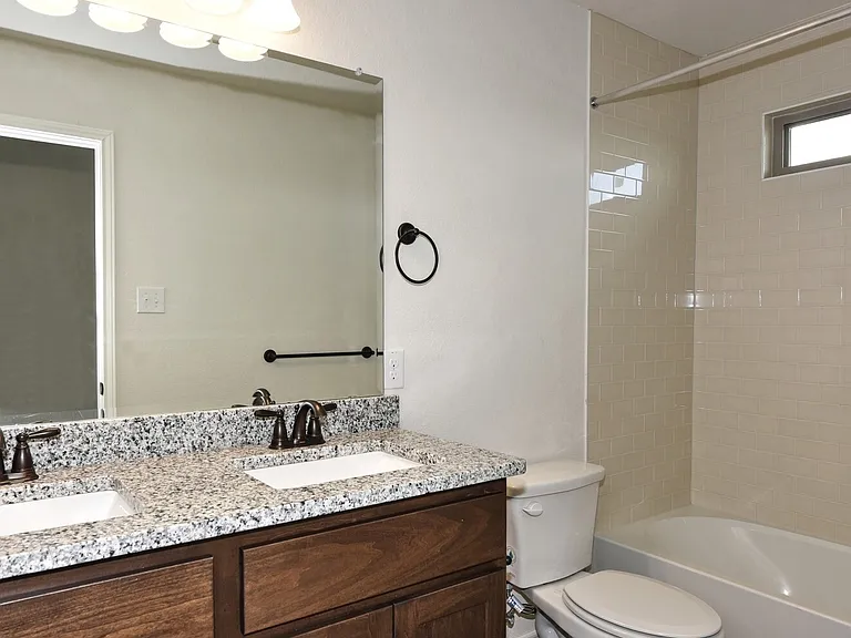 7624 Magnolia Vlg #102 — Photo 15