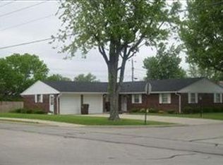 1302 Sugar Maple Dr, Greenville, OH 45331