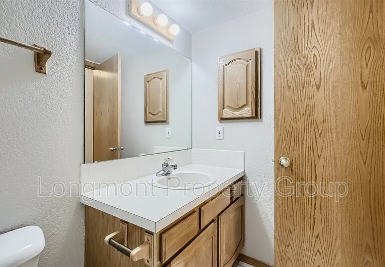 2231 Stuart St — Photo 14