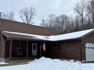 68 Saint Clair Rd, Brimfield, MA 01010