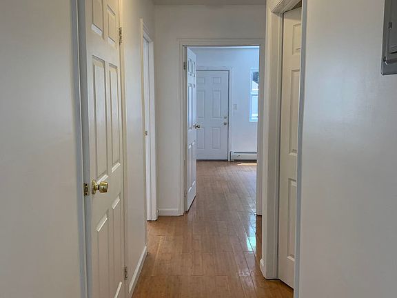 4th image of 80 George St Floor 1
