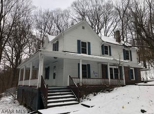 445 Southmont Blvd, Johnstown, PA 15905