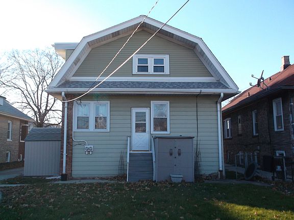 4th image of 2113 S 61st Ct