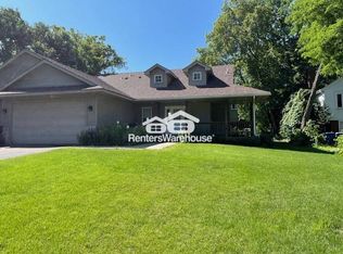 2332 Buffalo St, White Bear Township, MN 55110
