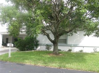 9227 Estrada Pl, New Port Richey, FL 34655