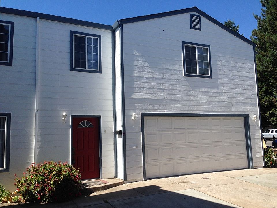1st image of 458 N Fair Oaks Ave