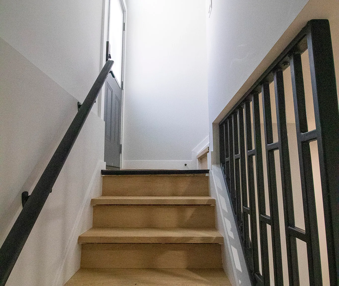 179 Burnside Drive London — Photo 4