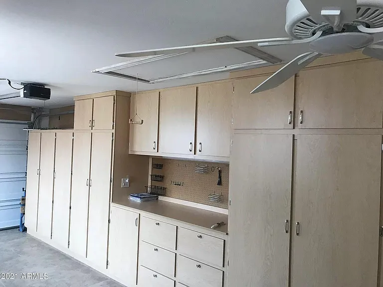 2213 N Lema Dr — Photo 28